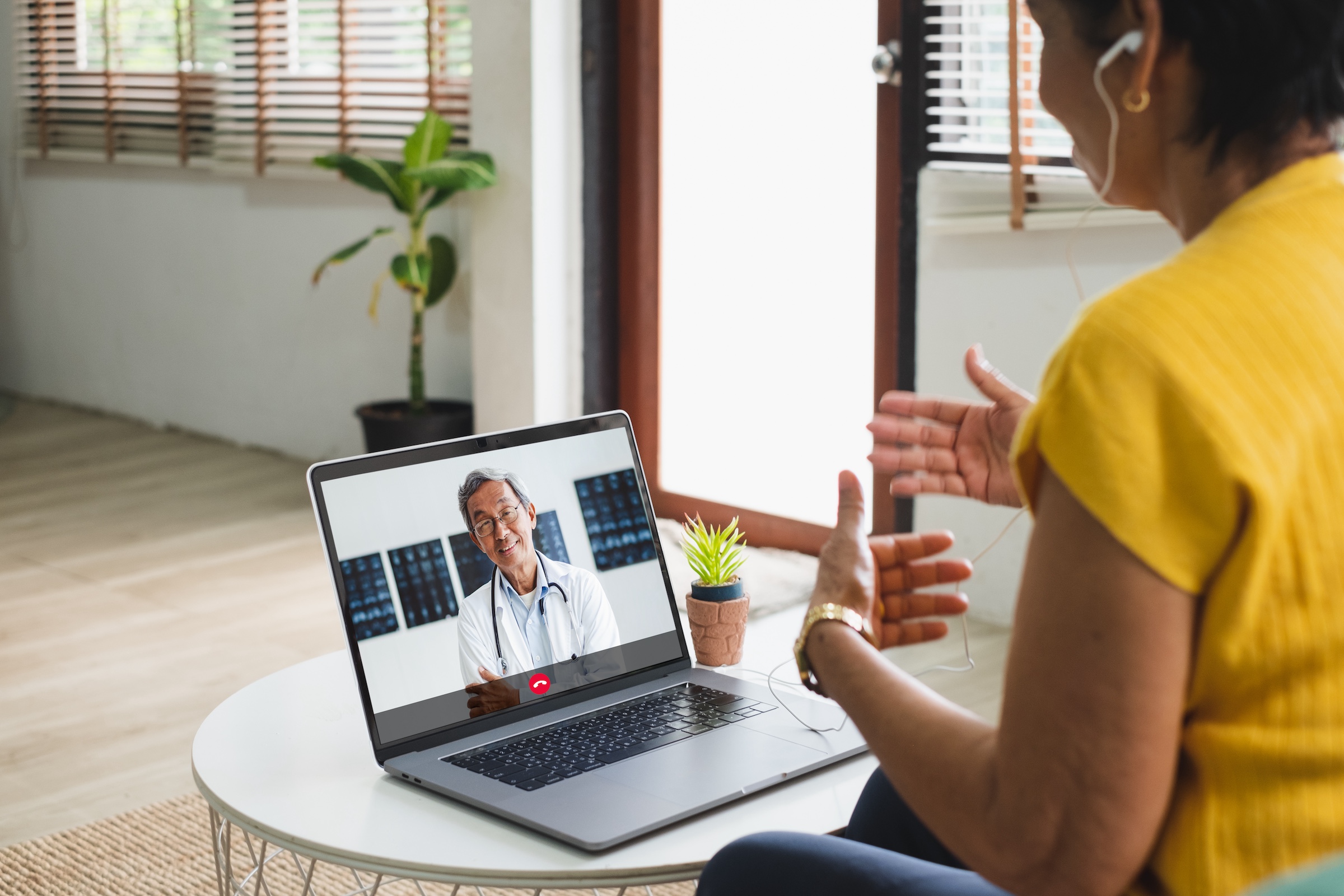 Traveler preparing for a trip after an online travel medicine consultation