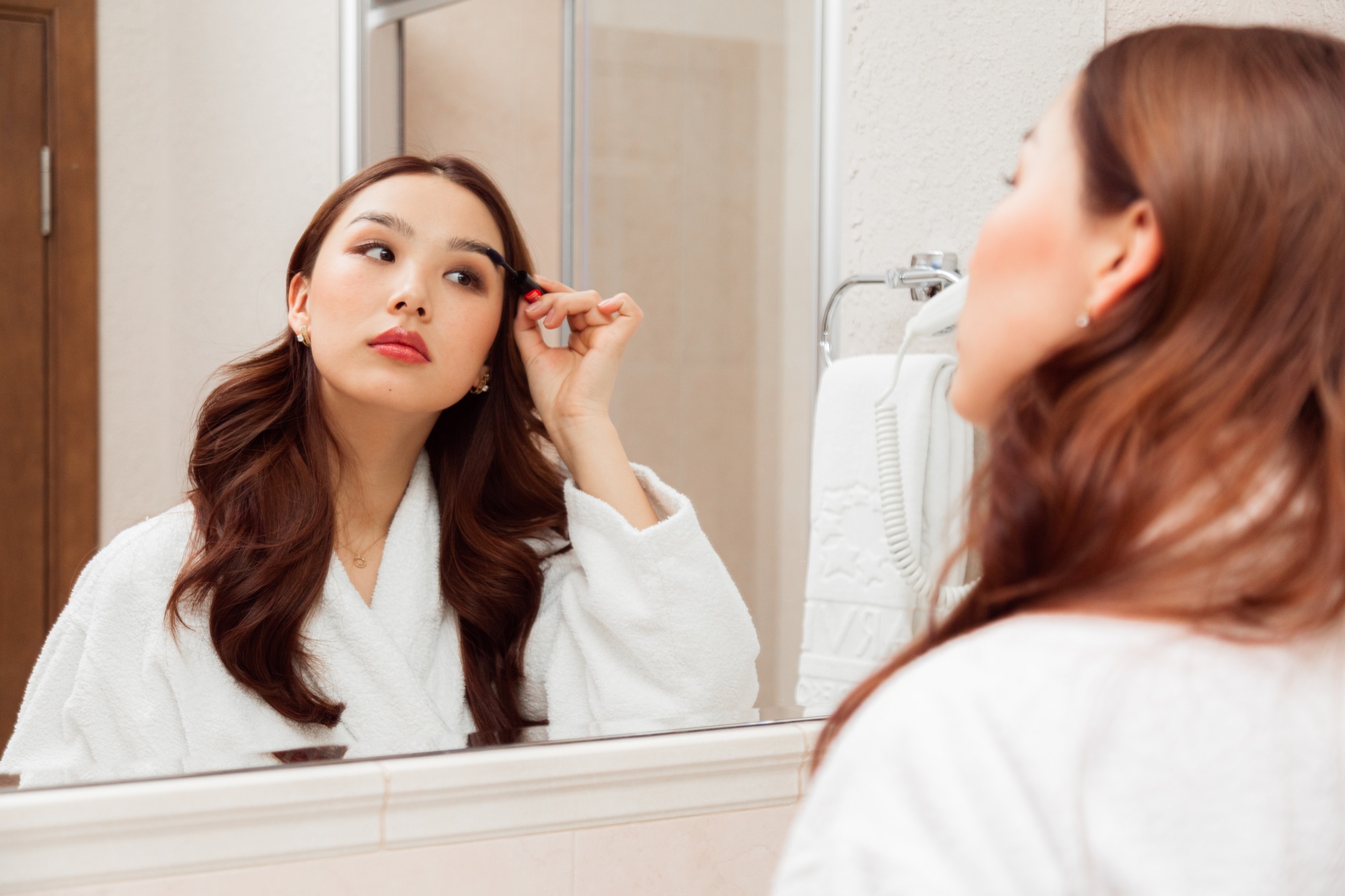 Understanding the Eyelash Growth Cycle: How Latisse Works With Your Body’s Natural Rhythm